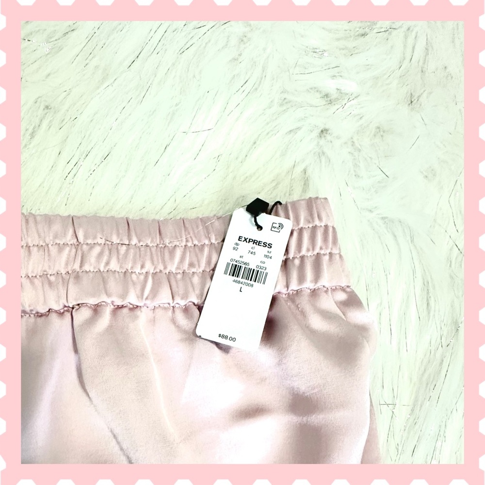 EXPRESS | High Waisted Satin Cargo Jogger Pants Soft Blush Pink NWT - Picture 4 of 5